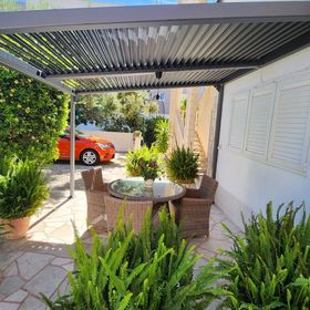 Vila Apartmani Sumic Makarska