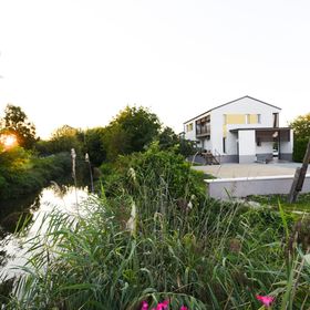 Suri Bau Apartman Mosonmagyaróvár