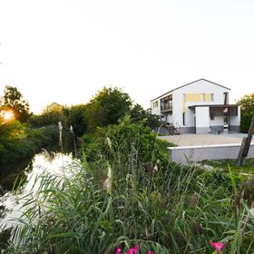 Suri Bau Apartman Mosonmagyaróvár