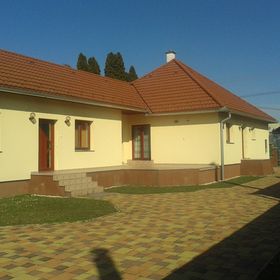 Kincsem Vendégház Bábolna