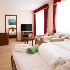 Luxury Hotel Siófok