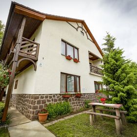 Vadrózsa Vendégház Mátraderecske