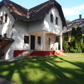 Péhl Nyaralóház Siófok