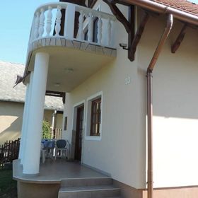 Trixi Vendégház Balatonlelle