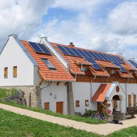 Balatoni Krokodil Vendégház Nemesvita