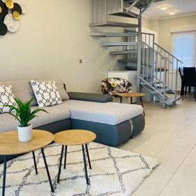 Tóparti Apartmanház Balatonszárszó