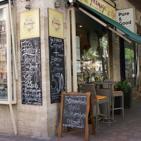 Green Door Family Apartment Budapest