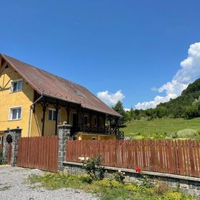 Pensiunea Kati Corund