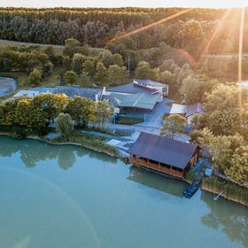 TízTó Vendégház Baja