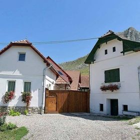 Casa Piroska Rimetea