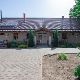 Tölgyfa Vendégház Kiskőrös