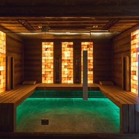 Hotel Garzon Plaza Győr