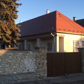  Bagolyvár Fogadó - Újfalusy Márton Vendégház Zirc