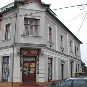 Centrum Stúdió & Apartman Tolna