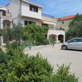 Apartmani Budimir Srima Vodice