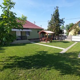 Apartalatt Vendégház Poroszló