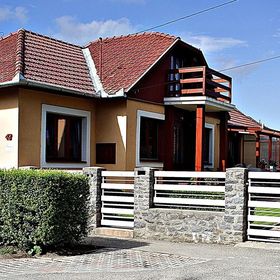 Neva Vendégházak Tiszavasvári