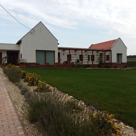 Láng Vendégház Villánykövesd