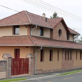 Cherry Apartmanház Sárvár