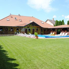 Napsugár Vendégház Bogács