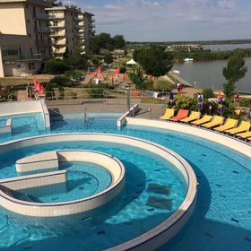 Beach & Wellness Apartman Velence