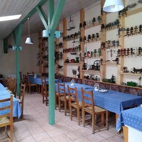 Erdei Családi Vendégház Ópusztaszer