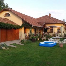 Szőlőlugas Apartman Tiszaszőlős