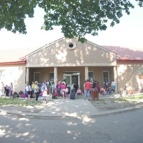 Sulyom Ifjúsági Szálló Géberjén