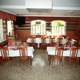 Romantik Panzió Tatabánya