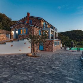 Villa Lapida Supetarska Draga