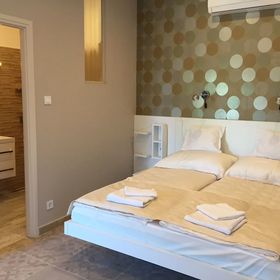 Fészek -Étel és Hotel- Zánka