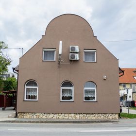 Fitt Magánszálláshely Sásd