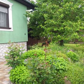 Tavasz Vendégház Poroszló