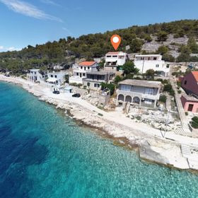 Apartments Senka Zirje