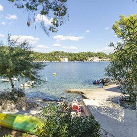 Apartments and Rooms Nike Sobra