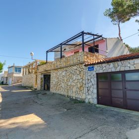 House Barbarina Rogac