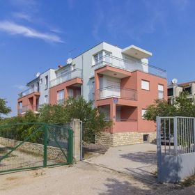 Apartments Lenija Jadrija