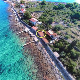 House Mislav II Drvenik Mali