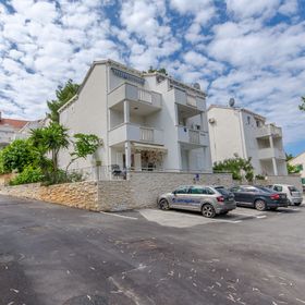 Apartment Mariner Sutivan