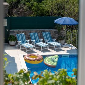 House Marinka Zrnovnica