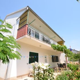 Apartment Ana Brodarica