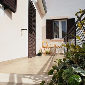 Apartment Anton Slatine