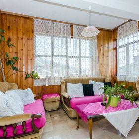 Apartment and Rooms Ivan Makarska