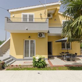 Apartment Tarle Vodice