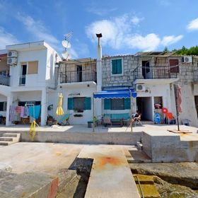 Apartment Gajine Krilo Jesenice