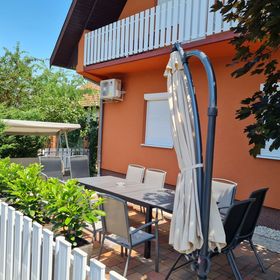 L&F Apartmanok Balatonboglár