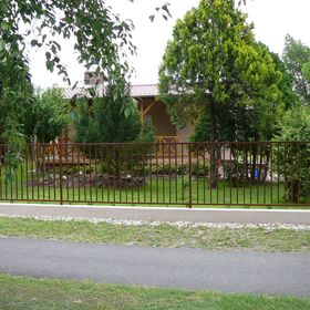 Töreki Plusz Apartman Balatonalmádi