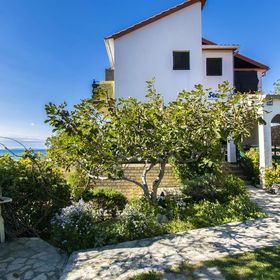 Apartments Milena Rtina