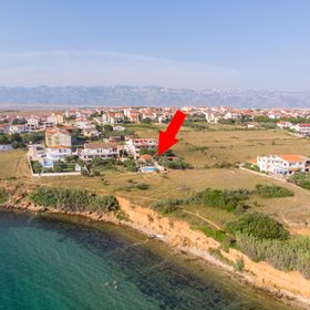 Apartments Crljenko Povljana