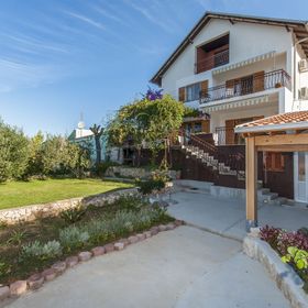 Apartments Luna Gordana Razanj